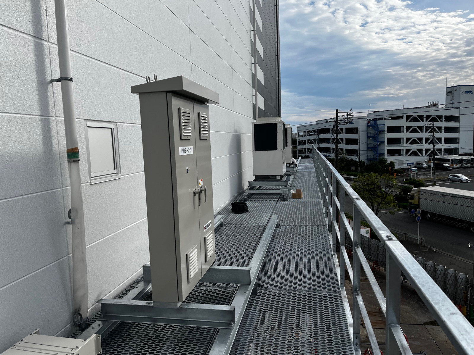 現場代行・メーカー支援サービス